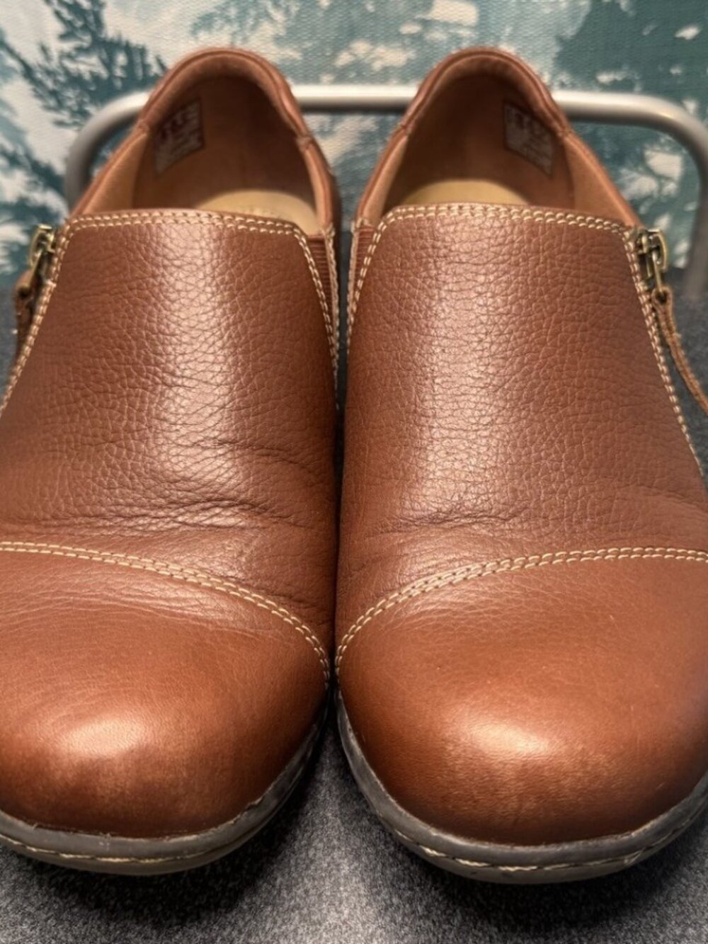 Clarks Collection Womens Ashland Palm Leather Slip On Shoes, Used, Brown Size 9